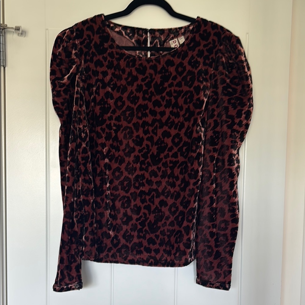 Leopard Print Velvet Top